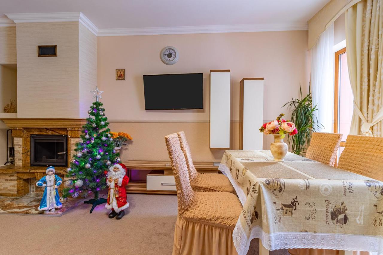 Petros Hotel Bukovel Ngoại thất bức ảnh