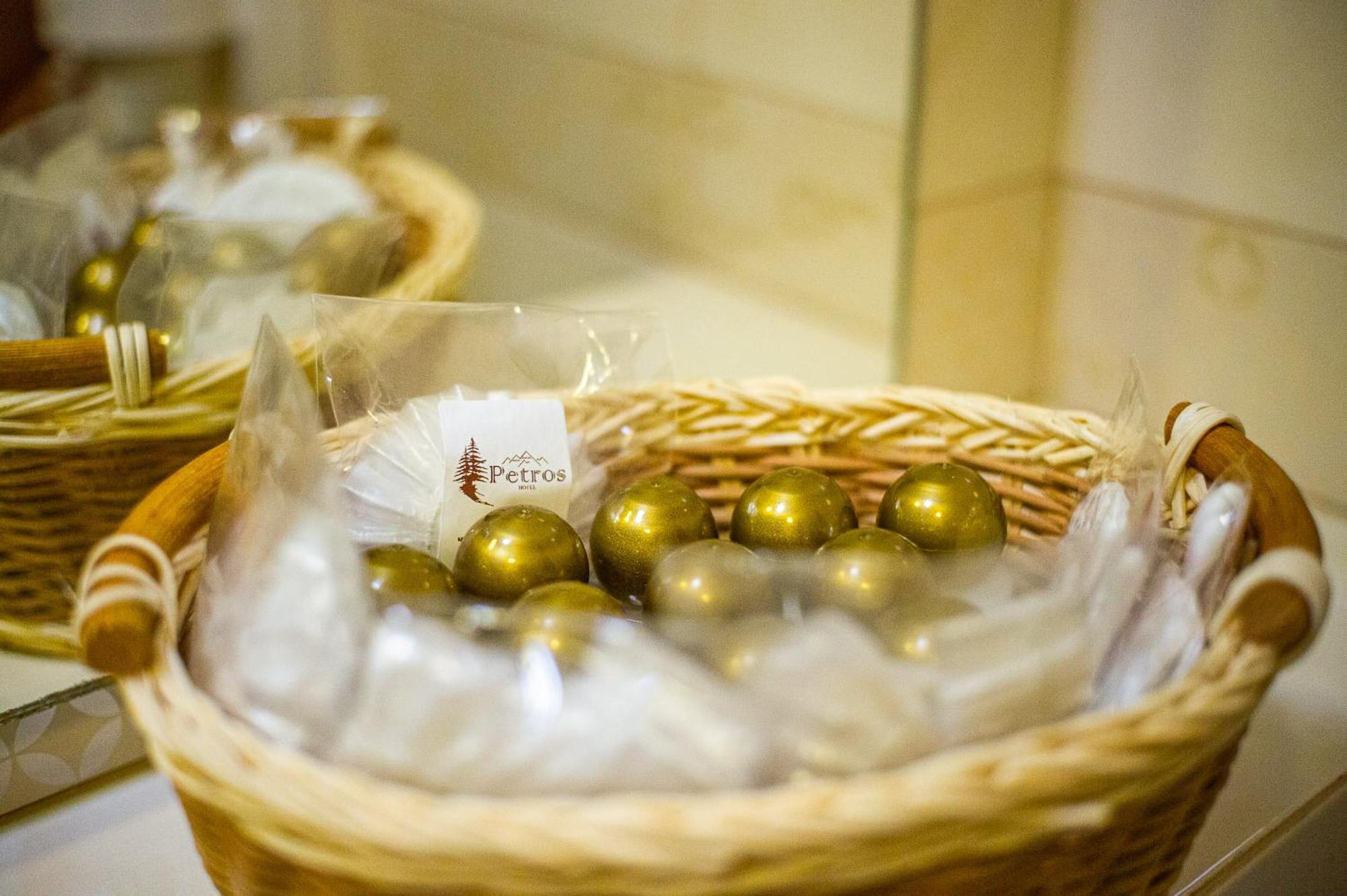 Petros Hotel Bukovel Phòng bức ảnh